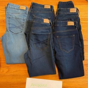 5 pair of size 2 short Aeropostale high waisted jeggings.